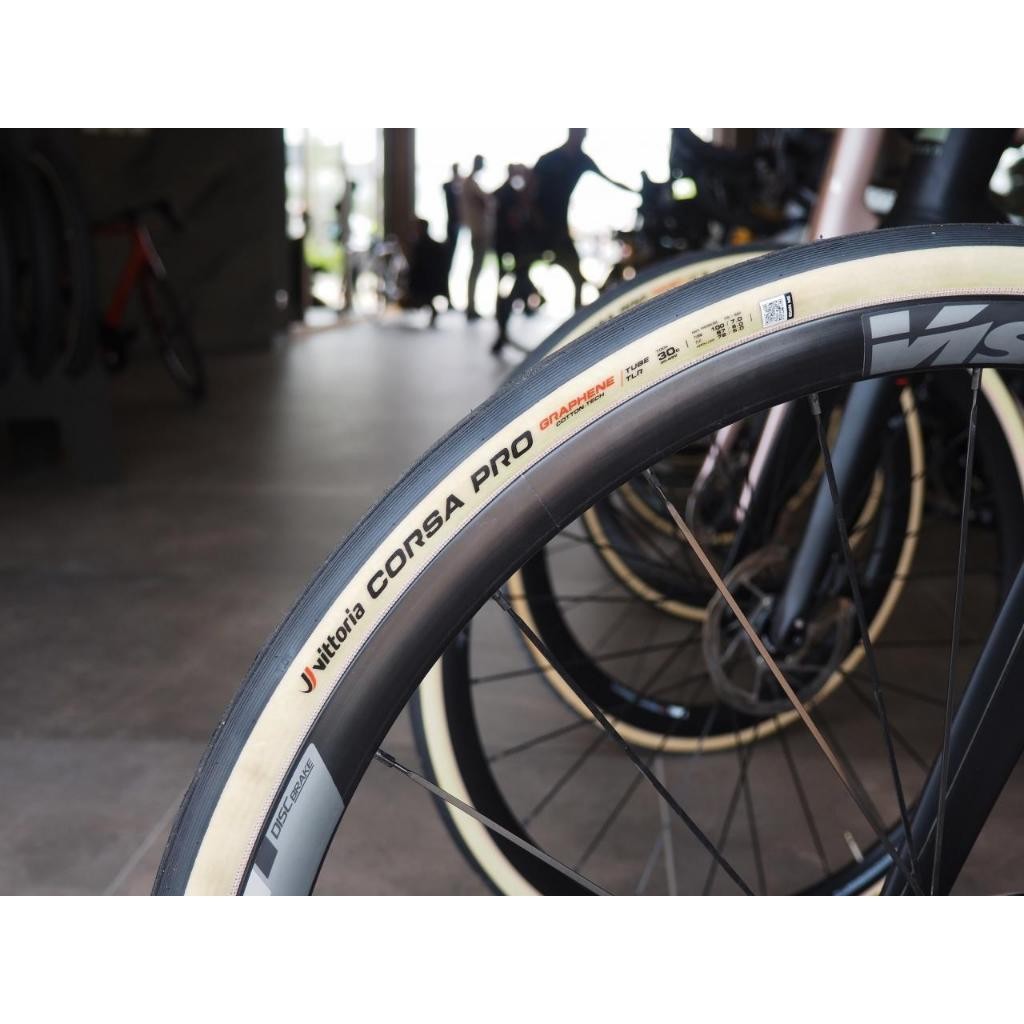 Vittoria Corsa Pro G2.0 Tubeless‑Ready road tire